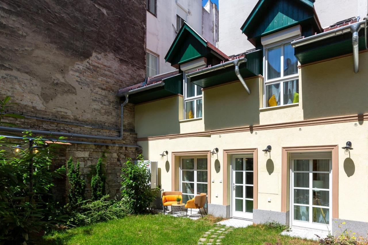 Unique Central 3 Floor Home With 4Bdrm, 3Bthrm Budapešť Exteriér fotografie